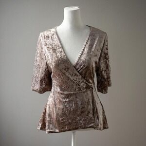 Molly‎ Green Crushed Velvet Wrap Top